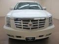 White Diamond - Escalade ESV AWD Photo No. 2