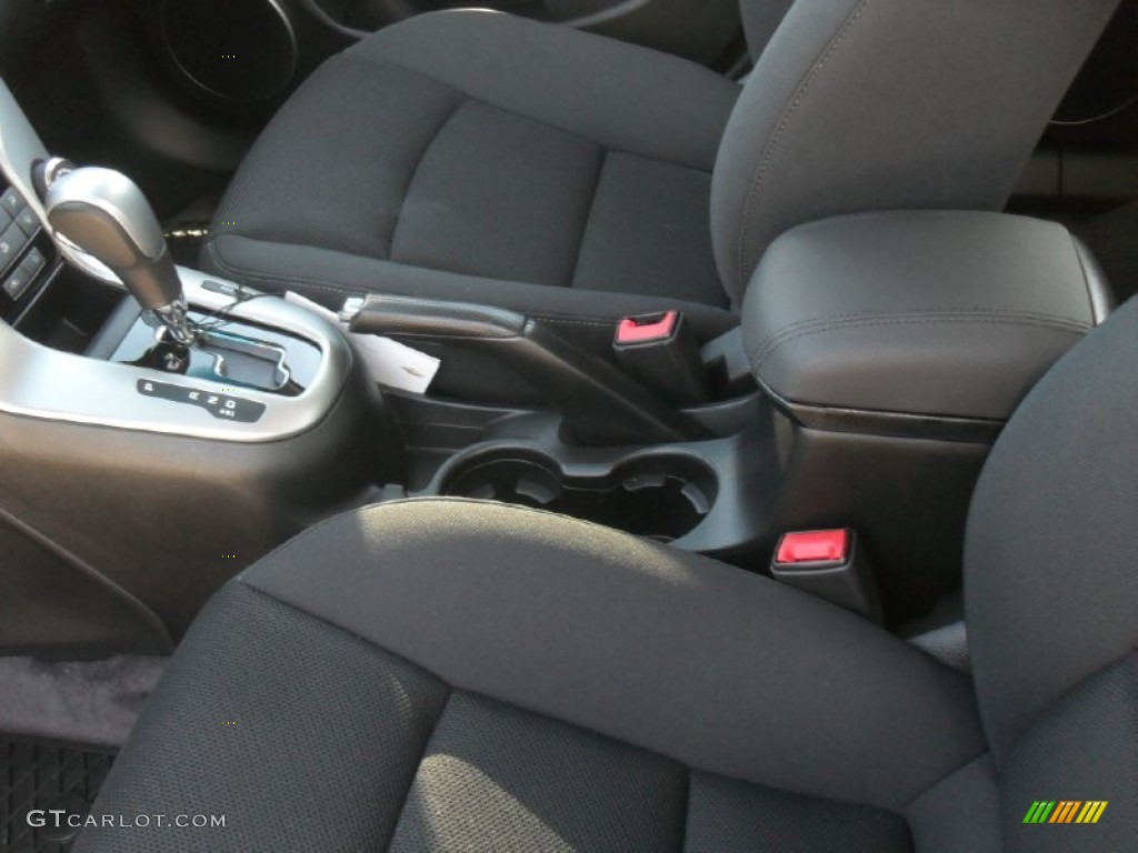 2012 Cruze LT - Summit White / Jet Black photo #9