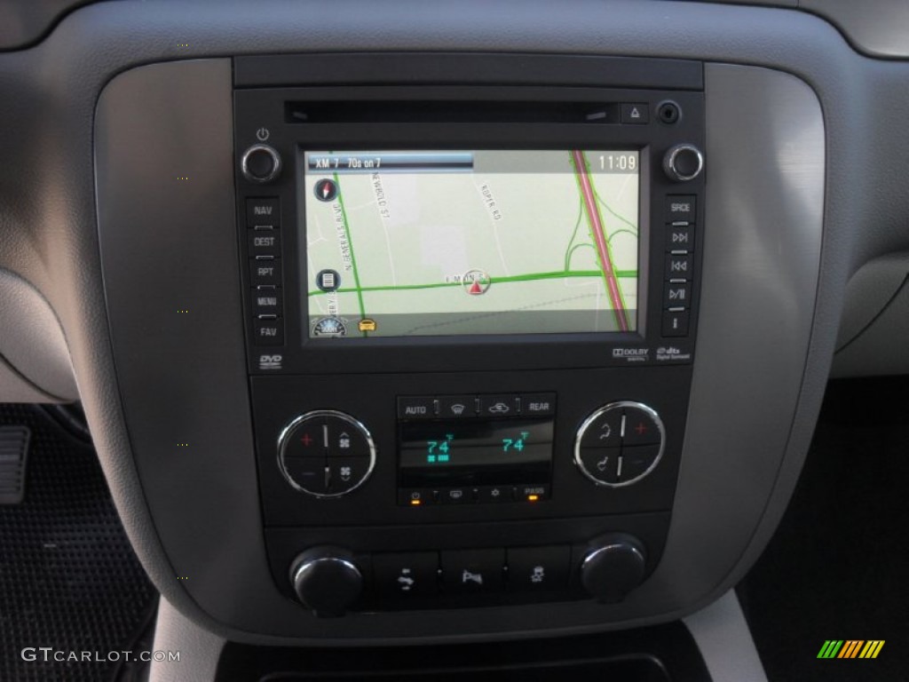 2012 Chevrolet Suburban LT 4x4 Navigation Photos