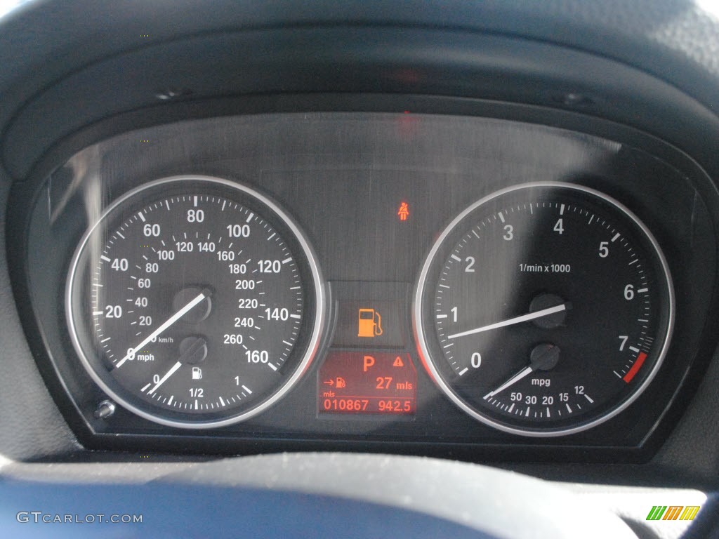 2011 3 Series 328i Sports Wagon - Alpine White / Black photo #19