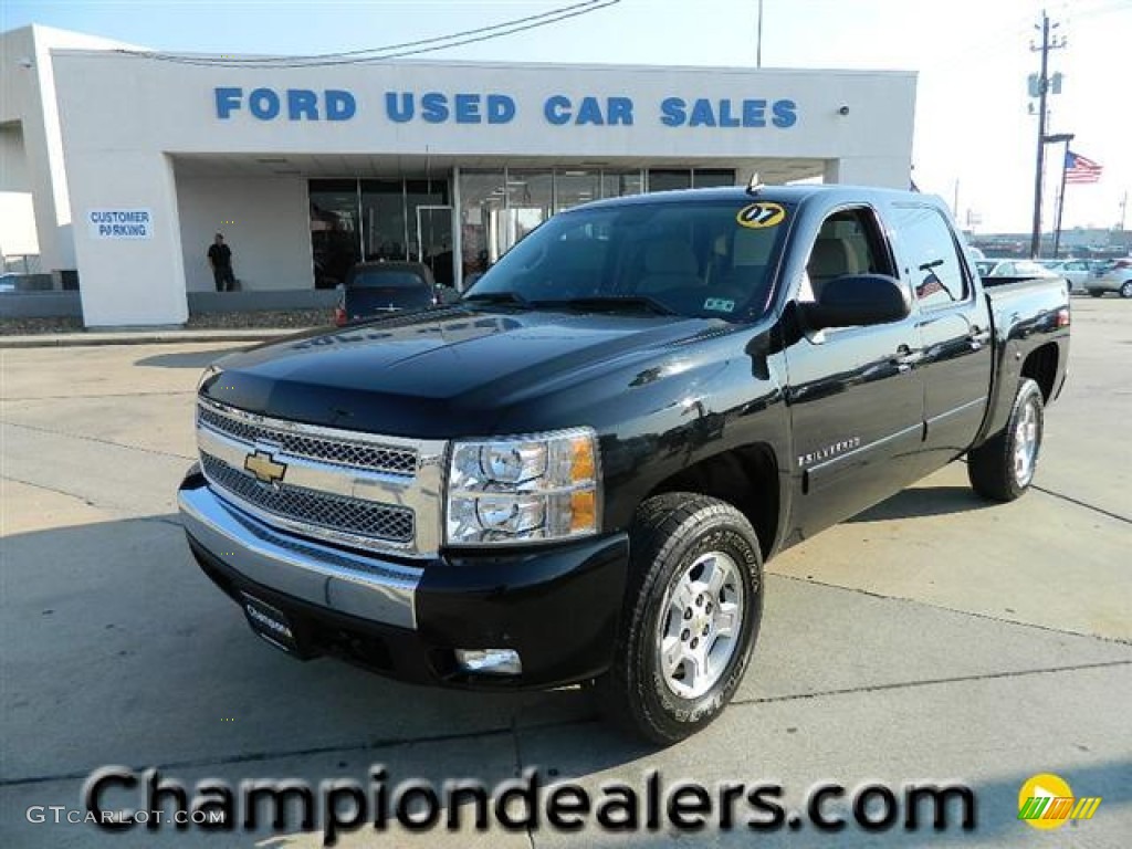 2007 Silverado 1500 LT Crew Cab 4x4 - Black / Light Titanium/Ebony Black photo #1