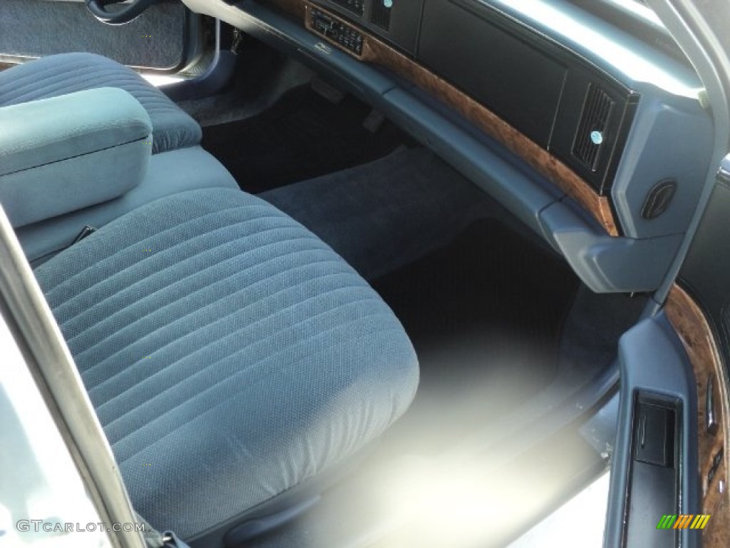 1996 LeSabre Custom - Light Adriatic Blue Metallic / Blue photo #15
