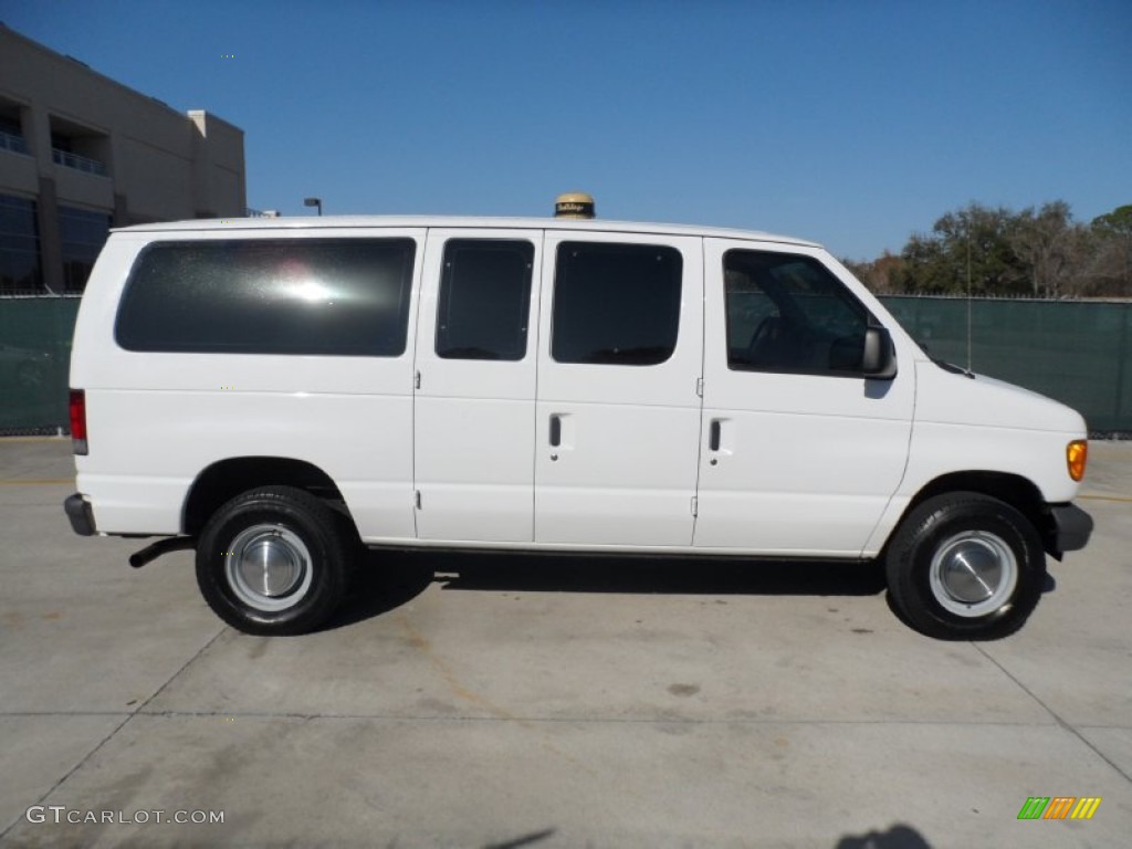 Oxford White 2005 Ford E Series Van E350 Super Duty Commercial Exterior Photo #59162237