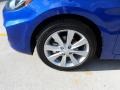 2012 Marathon Blue Hyundai Accent SE 5 Door  photo #11