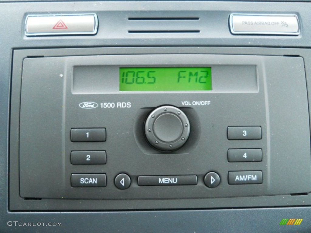 2010 Ford Transit Connect XL Cargo Van Audio System Photo #59167250
