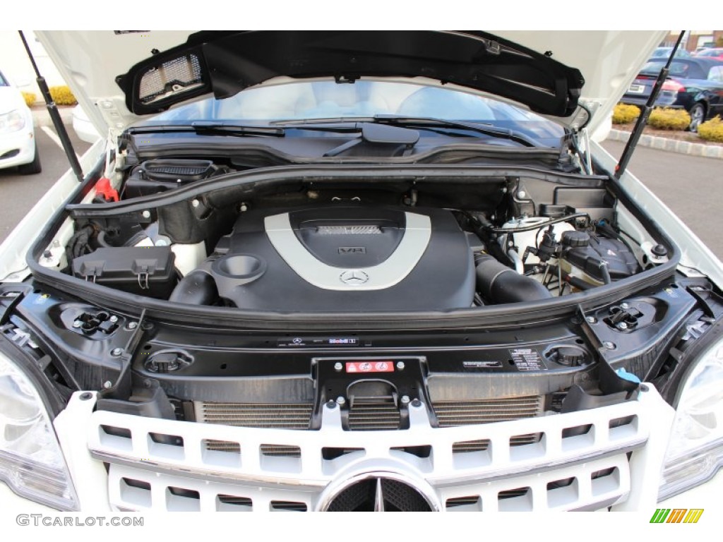 2010 Mercedes-Benz ML 550 4Matic Engine Photos