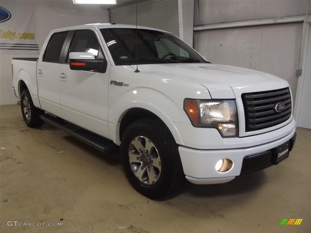 2010 F150 FX2 SuperCrew - Oxford White / Black photo #3