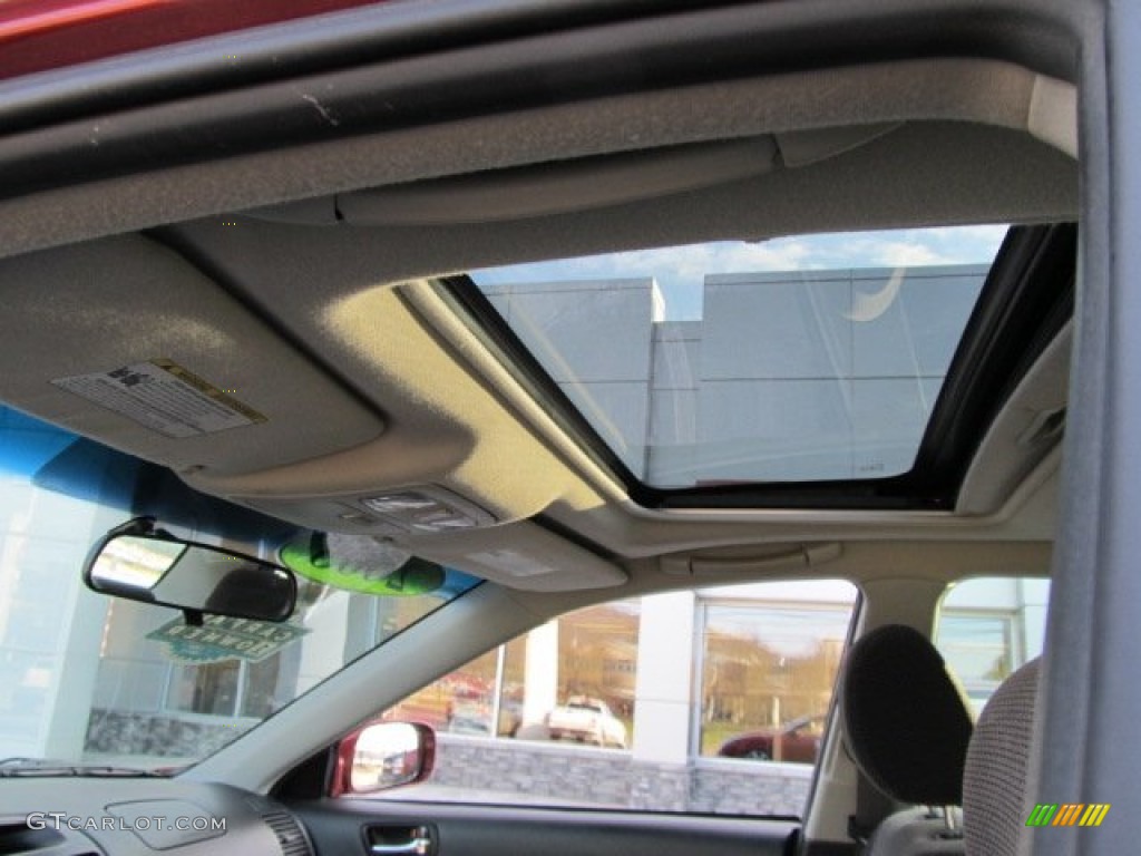 2005 Camry SE - Salsa Red Pearl / Dark Gray photo #9