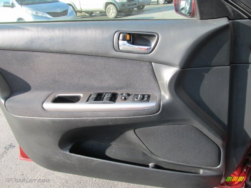 2005 Camry SE - Salsa Red Pearl / Dark Gray photo #12