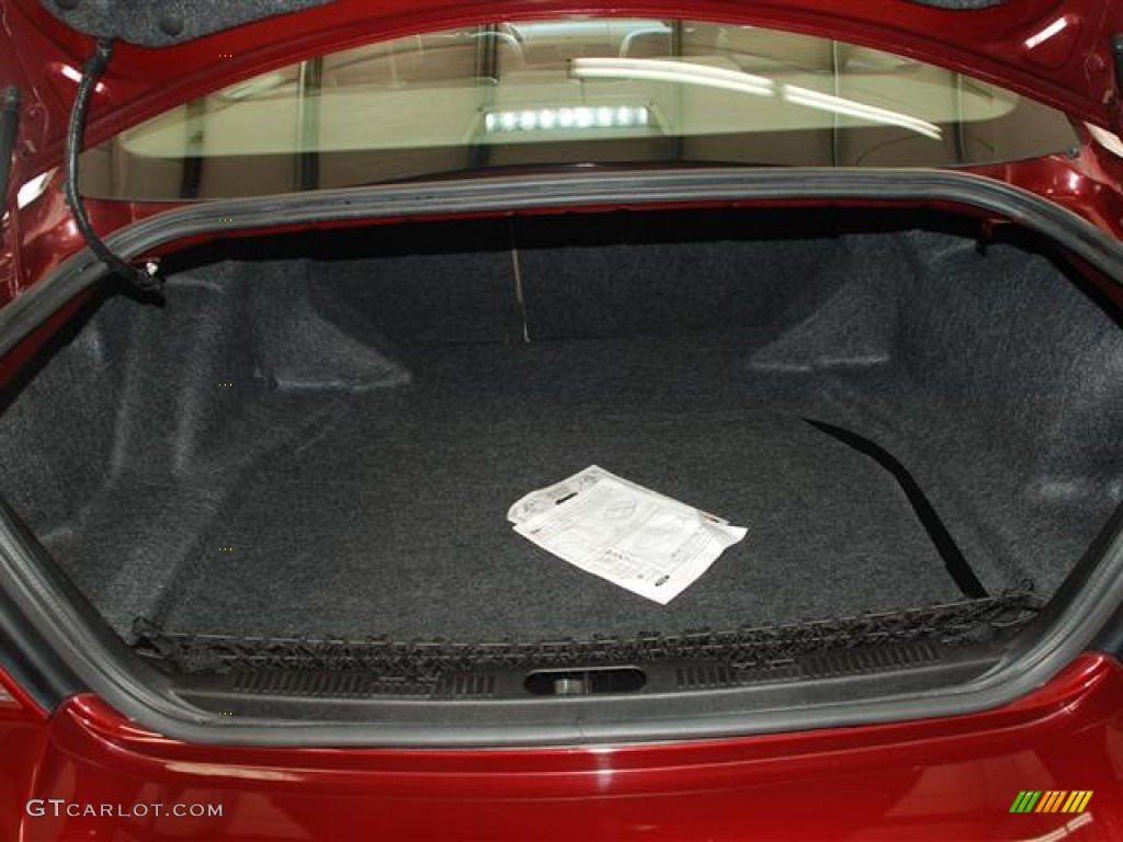 2007 Mercury Montego Premier Trunk Photos