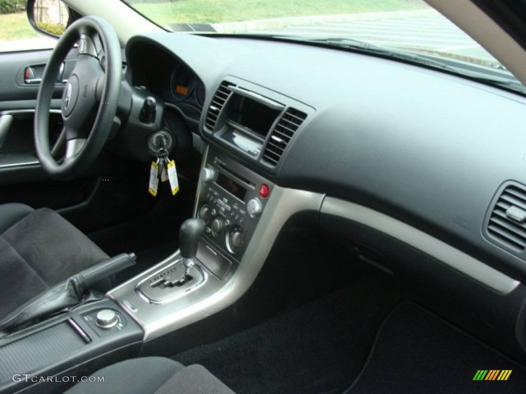 2009 Subaru Legacy 3.0R Dashboard Photos