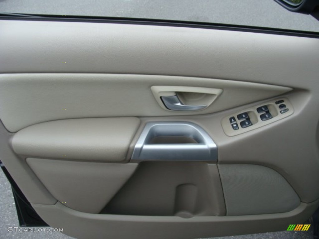 2004 Volvo XC90 T6 AWD Taupe/Light Taupe Door Panel Photo #59175754