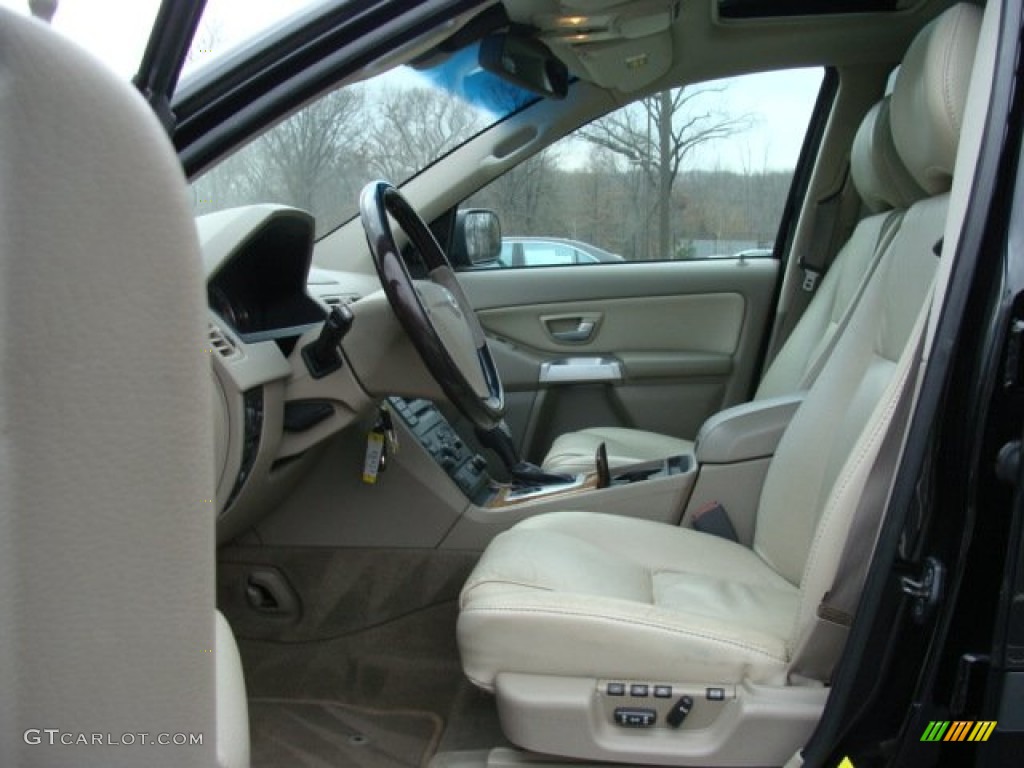 Taupe/Light Taupe Interior 2004 Volvo XC90 T6 AWD Photo #59175768