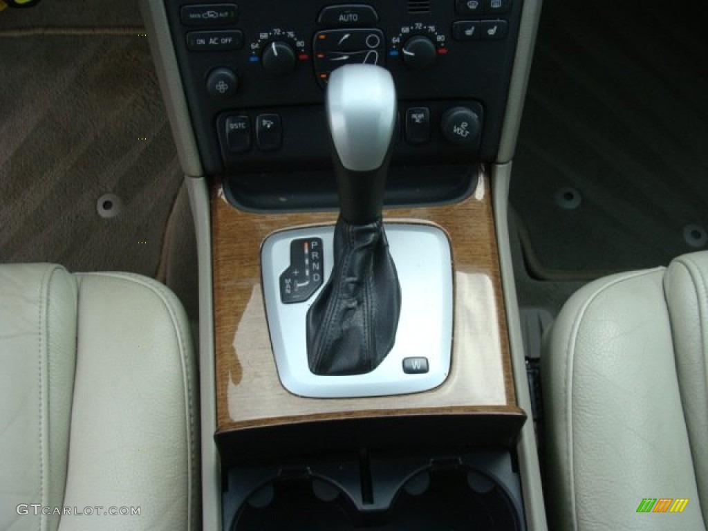 2004 Volvo XC90 T6 AWD 4 Speed  Automatic Transmission Photo #59175815