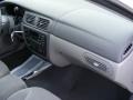 2007 Vibrant White Ford Taurus SE  photo #21