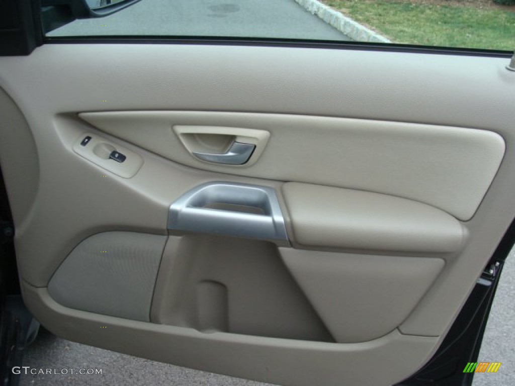 2004 Volvo XC90 T6 AWD Taupe/Light Taupe Door Panel Photo #59175872