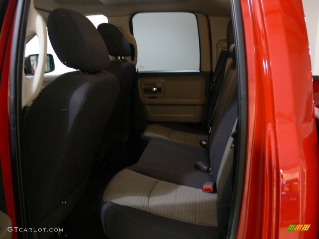 2011 Ram 1500 SLT Quad Cab - Flame Red / Dark Slate Gray/Medium Graystone photo #28