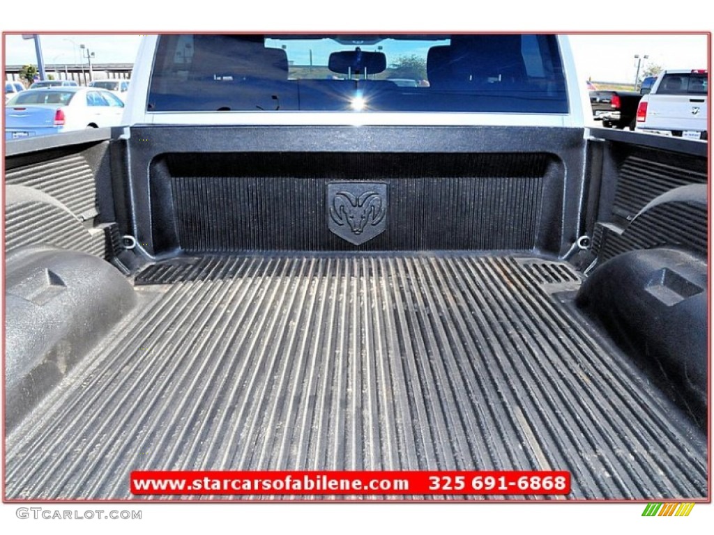 2011 Ram 1500 ST Quad Cab - Bright Silver Metallic / Dark Slate Gray/Medium Graystone photo #5