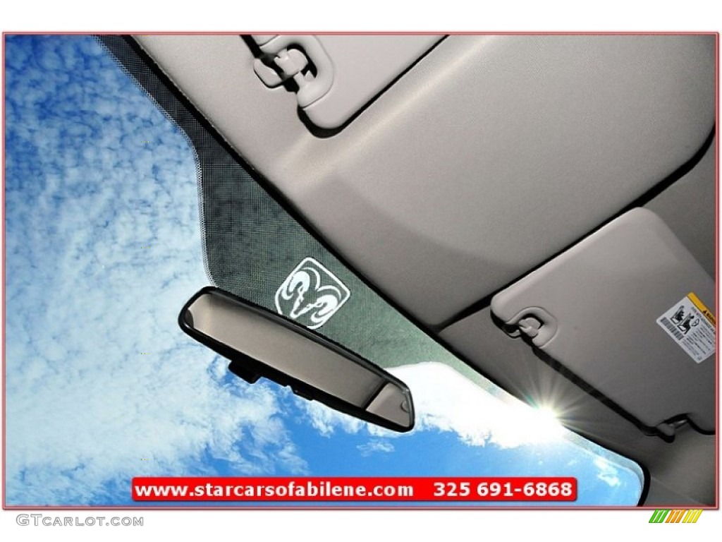 2011 Ram 1500 ST Quad Cab - Bright Silver Metallic / Dark Slate Gray/Medium Graystone photo #28