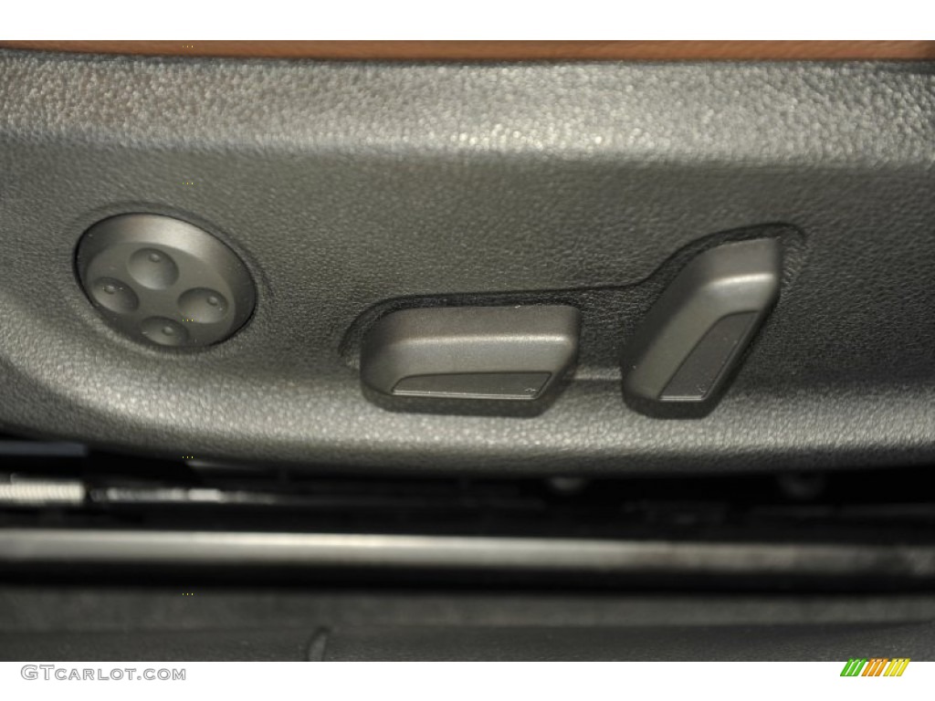 2012 Audi A6 3.0T quattro Sedan Controls Photo #59181734