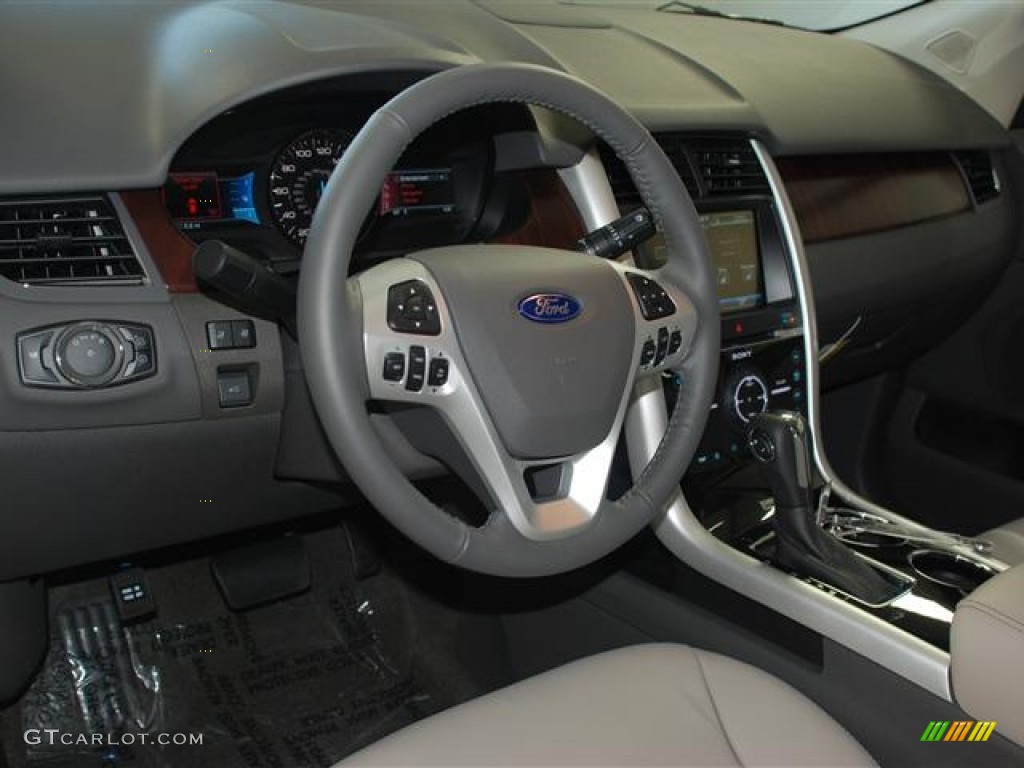 2012 Edge Limited - White Platinum Metallic Tri-Coat / Medium Light Stone photo #12