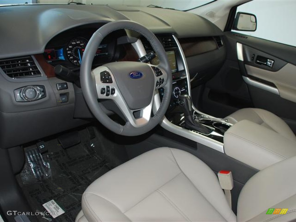 2012 Edge Limited - White Platinum Metallic Tri-Coat / Medium Light Stone photo #13