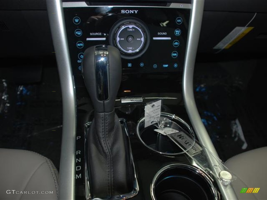 2012 Edge Limited - White Platinum Metallic Tri-Coat / Medium Light Stone photo #16