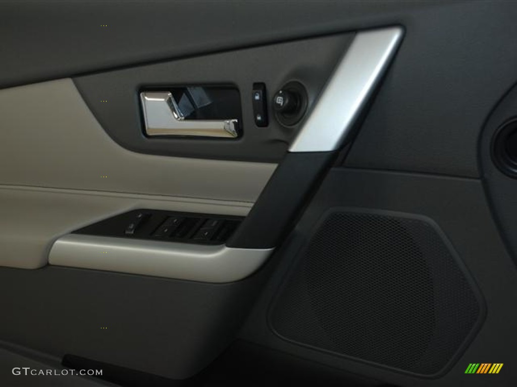 2012 Edge Limited - White Platinum Metallic Tri-Coat / Medium Light Stone photo #19