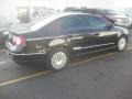 Deep Black - Passat 2.0T Sedan Photo No. 8