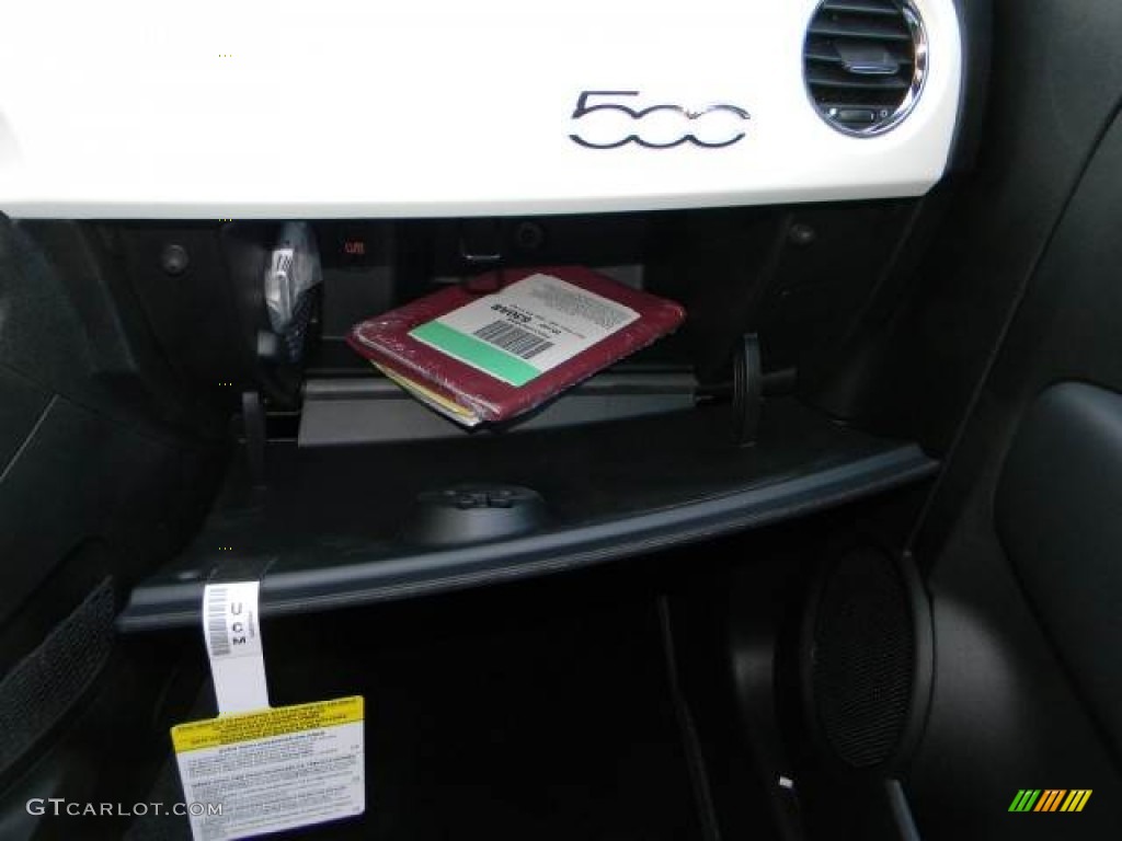 2012 Fiat 500 Gucci Glove Box Photo #59188175
