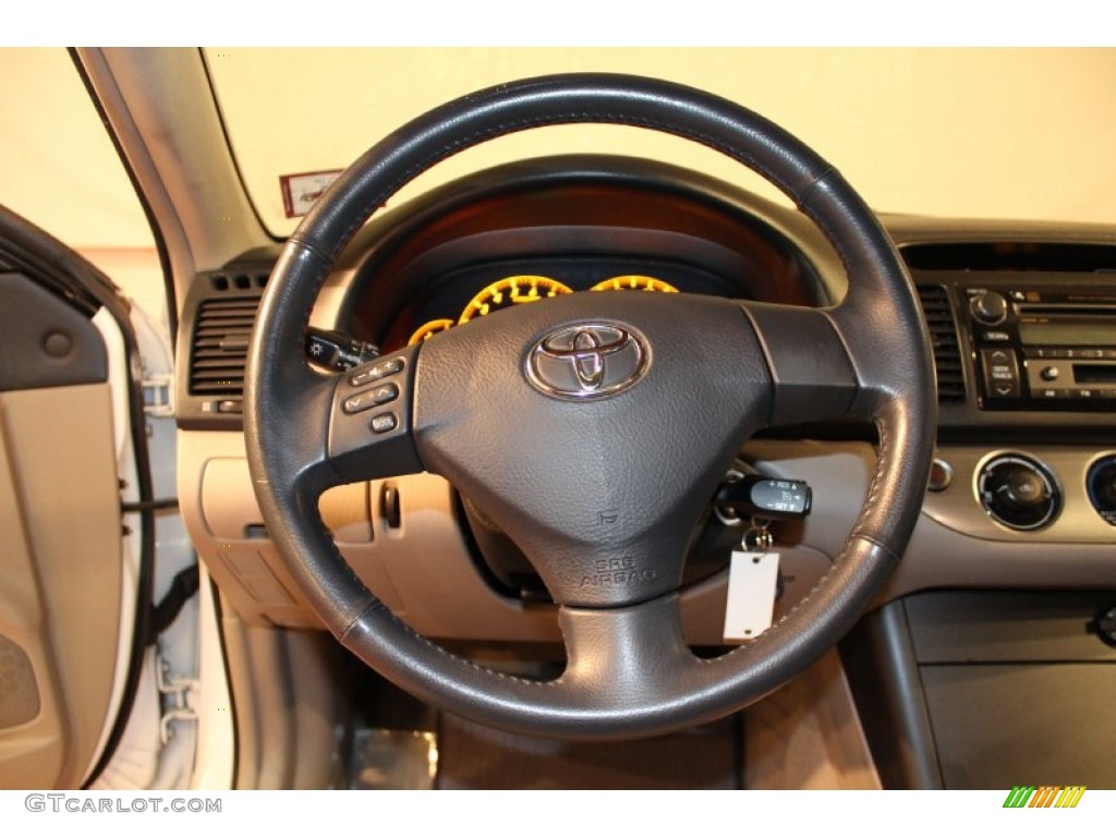 2005 Camry SE V6 - Super White / Taupe photo #14