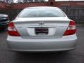 Lunar Mist Metallic - Camry LE Photo No. 5