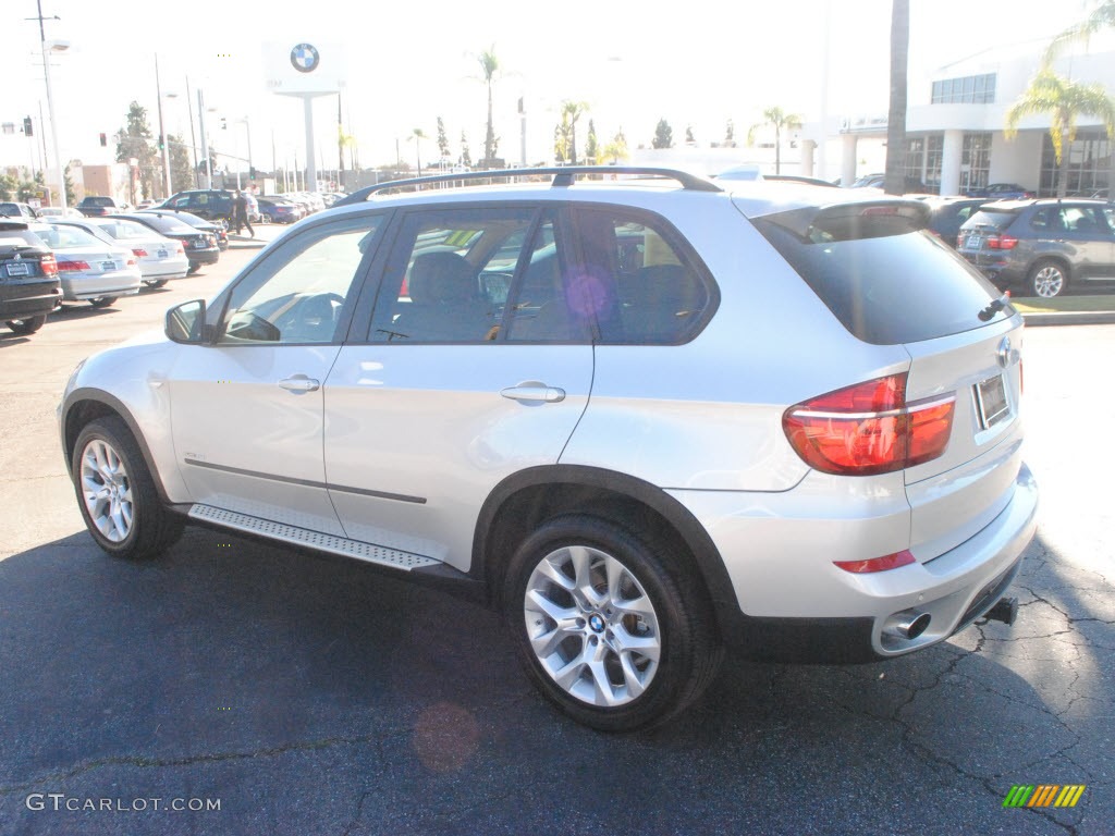 2011 X5 xDrive 35i - Titanium Silver Metallic / Beige photo #10