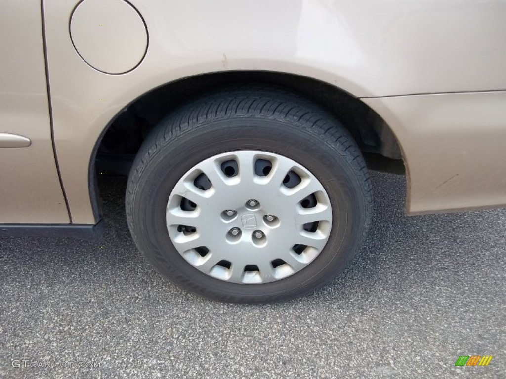 2002 Honda Odyssey LX Wheel Photos