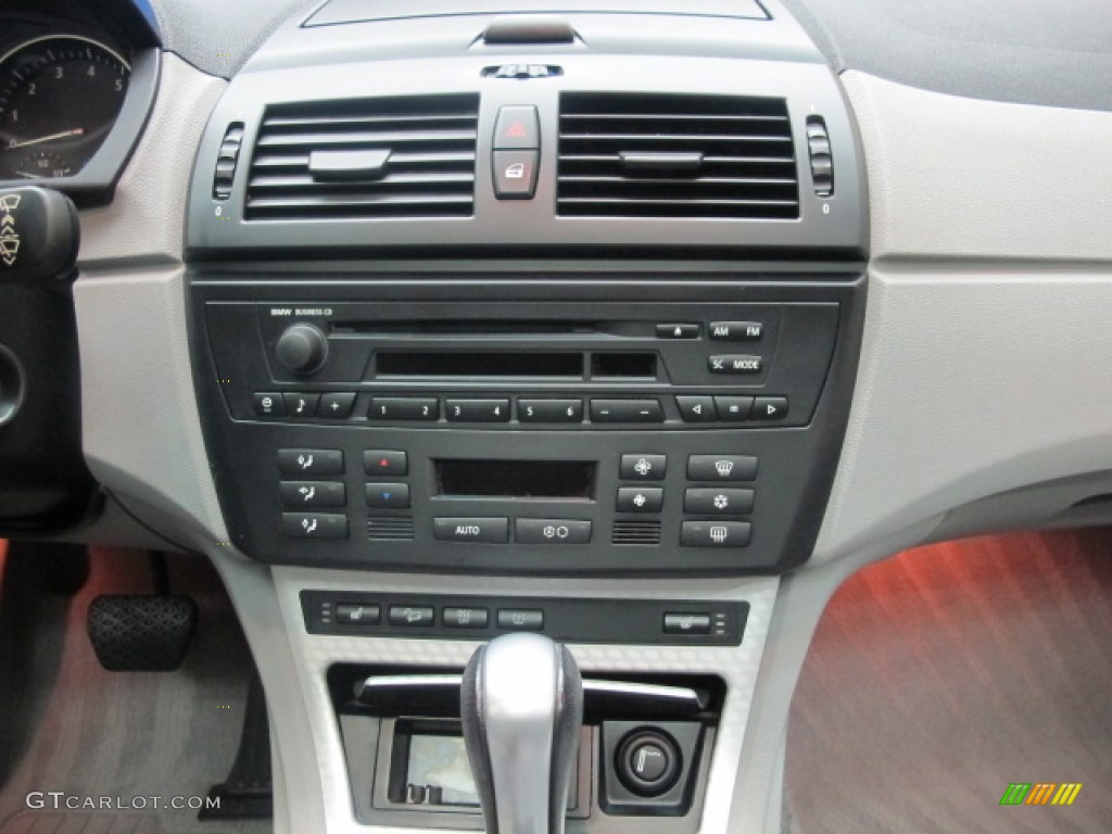 2006 BMW X3 3.0i Controls Photo #59200358