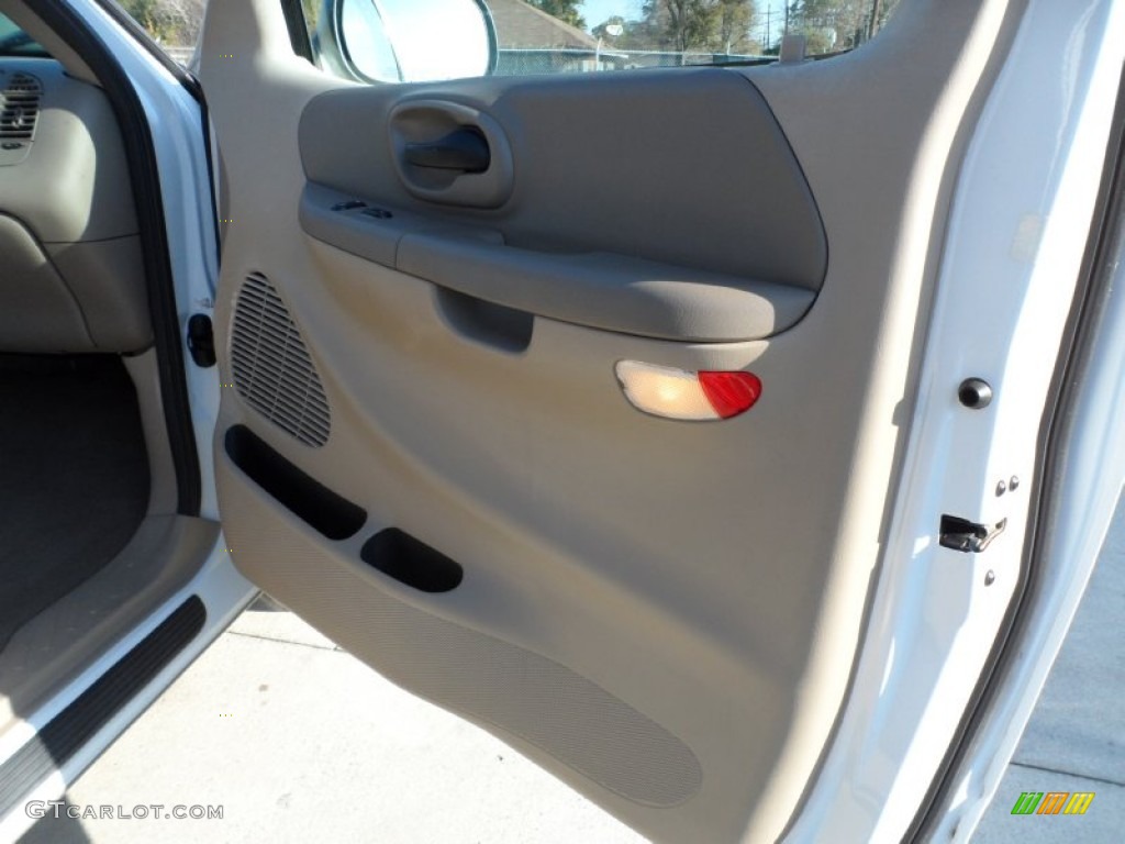 2002 F150 XLT SuperCab - Oxford White / Medium Parchment photo #26