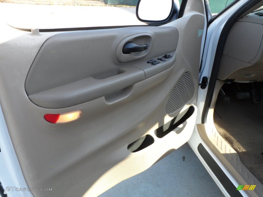 2002 F150 XLT SuperCab - Oxford White / Medium Parchment photo #34