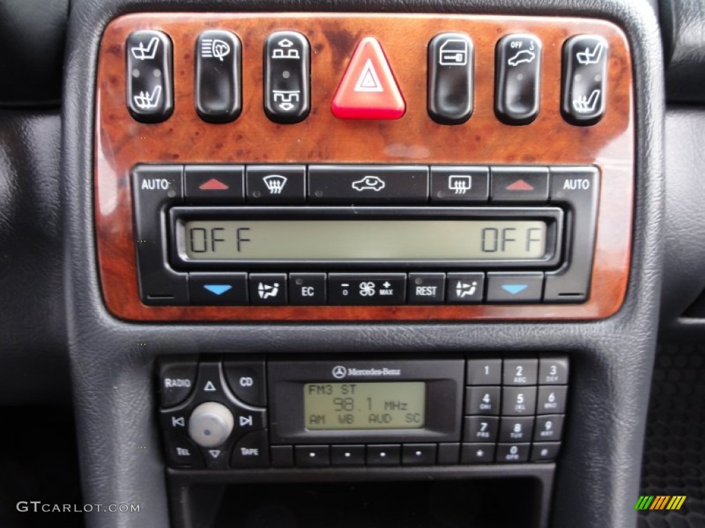 1999 Mercedes-Benz CLK 320 Convertible Controls Photo #59206820