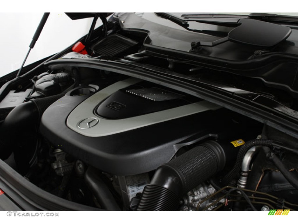 2009 Mercedes-Benz R 350 4Matic Engine Photos