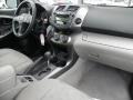 Black - RAV4 4WD Photo No. 8
