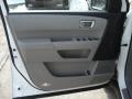 Taffeta White - Pilot EX 4WD Photo No. 10