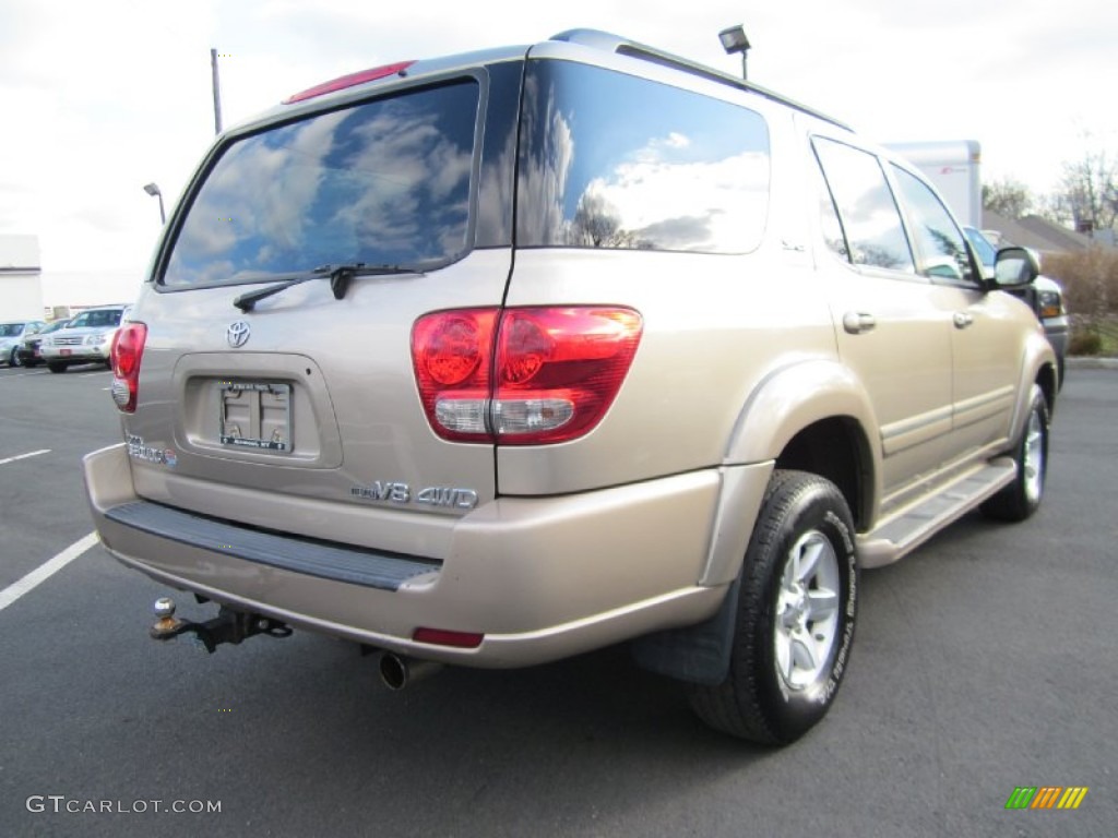 2007 Sequoia SR5 4WD - Desert Sand Mica / Taupe photo #5