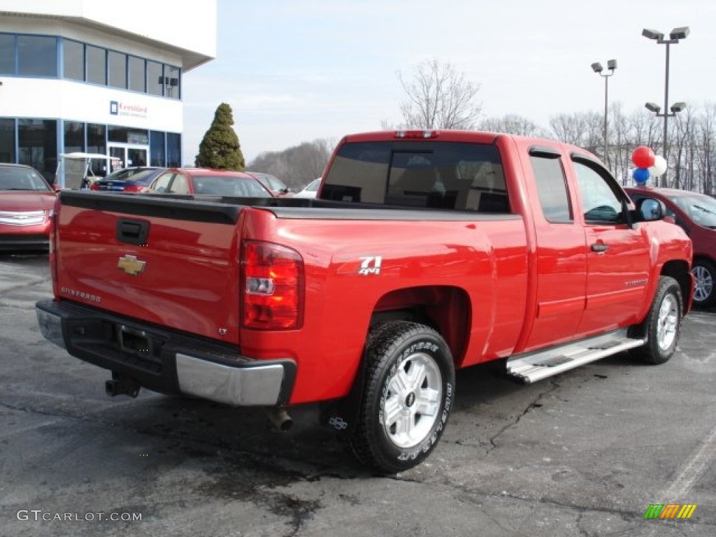 2009 Silverado 1500 LT Extended Cab 4x4 - Victory Red / Ebony photo #7