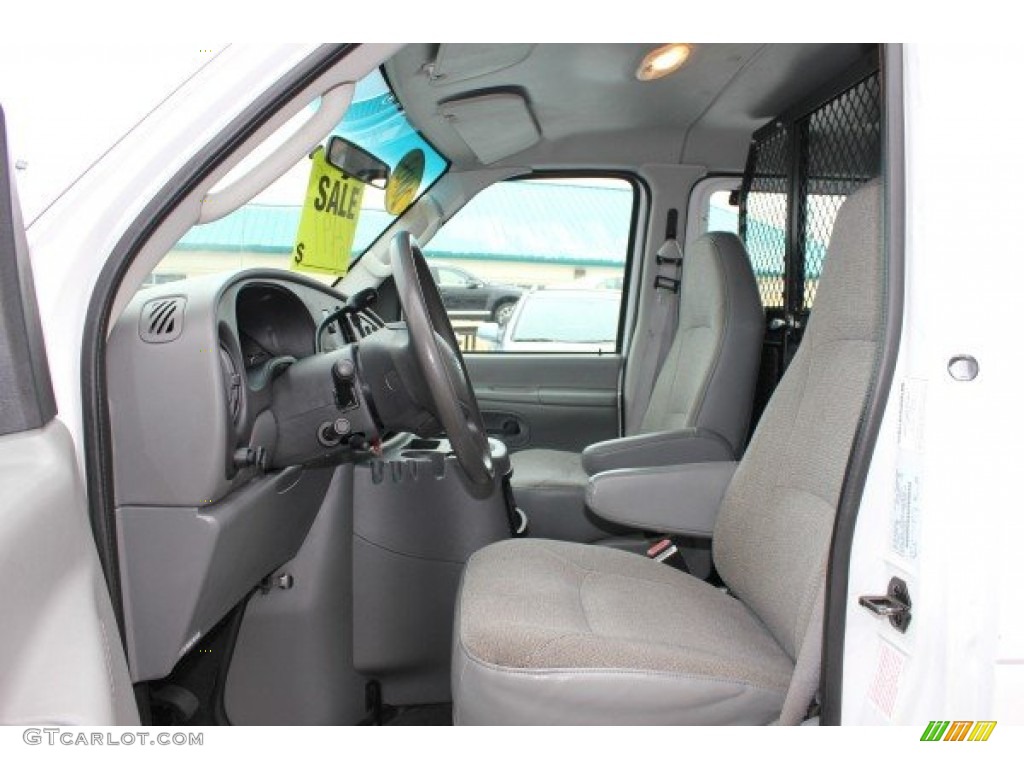 Medium Flint Interior 2003 Ford E Series Van E150 Commercial Photo #59214431