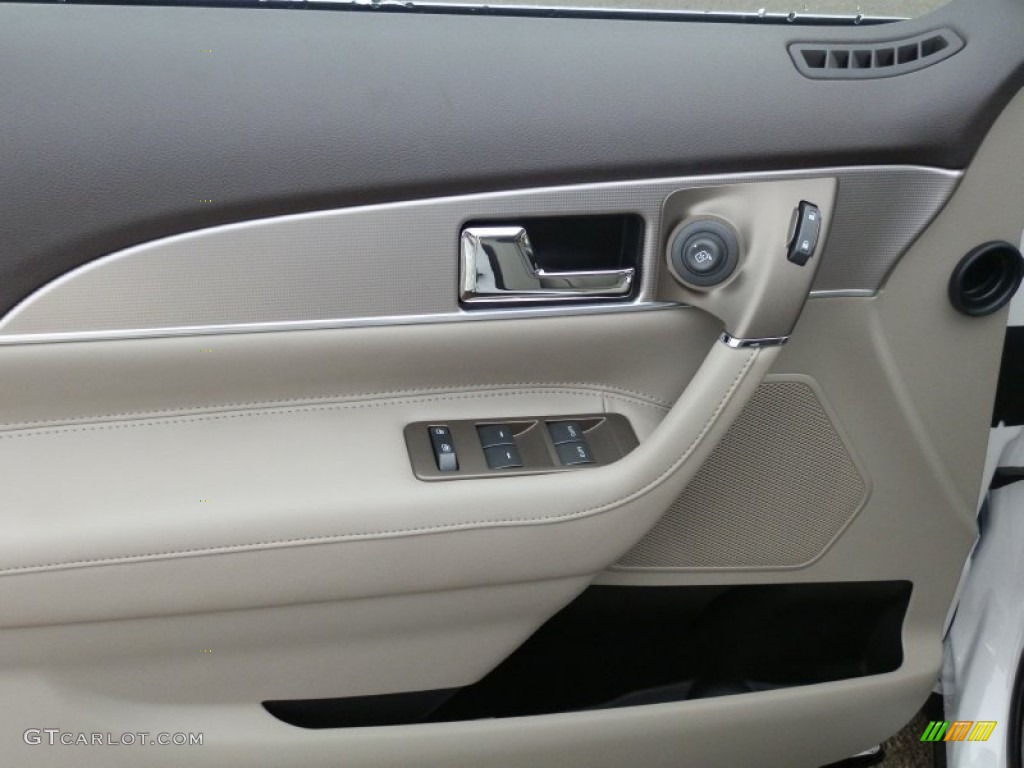 2012 Lincoln MKX AWD Medium Light Stone Door Panel Photo #59219286