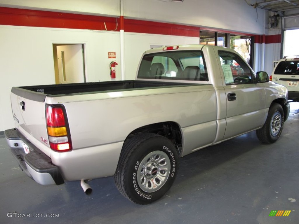 2006 Sierra 1500 SL Regular Cab - Silver Birch Metallic / Dark Pewter photo #4