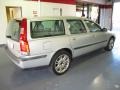 2001 Silver Metallic Volvo V70 2.4T  photo #4