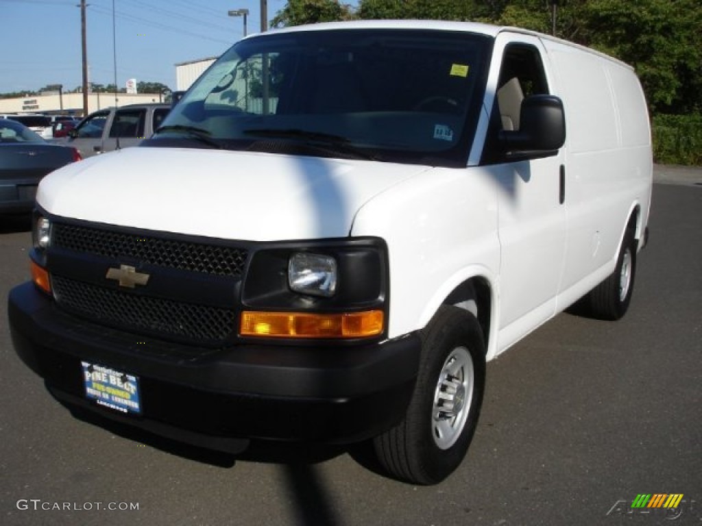 2011 Express 2500 Work Van - Summit White / Medium Pewter photo #1