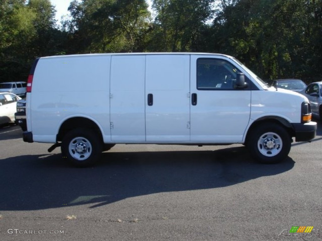 2011 Express 2500 Work Van - Summit White / Medium Pewter photo #7