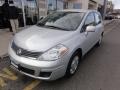 Brillant Silver - Versa 1.8 S Hatchback Photo No. 1